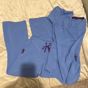Carhartt scrub set.